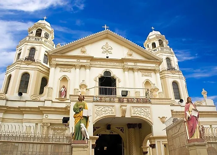 Hotel Reddoorz @ Riches Avenida